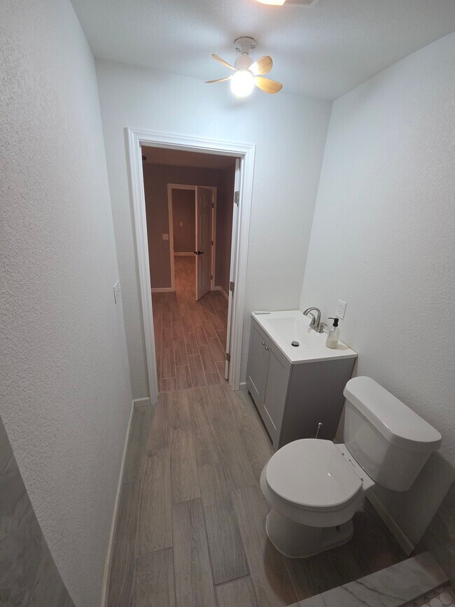 Foto del edificio - 126 Postwood Dr