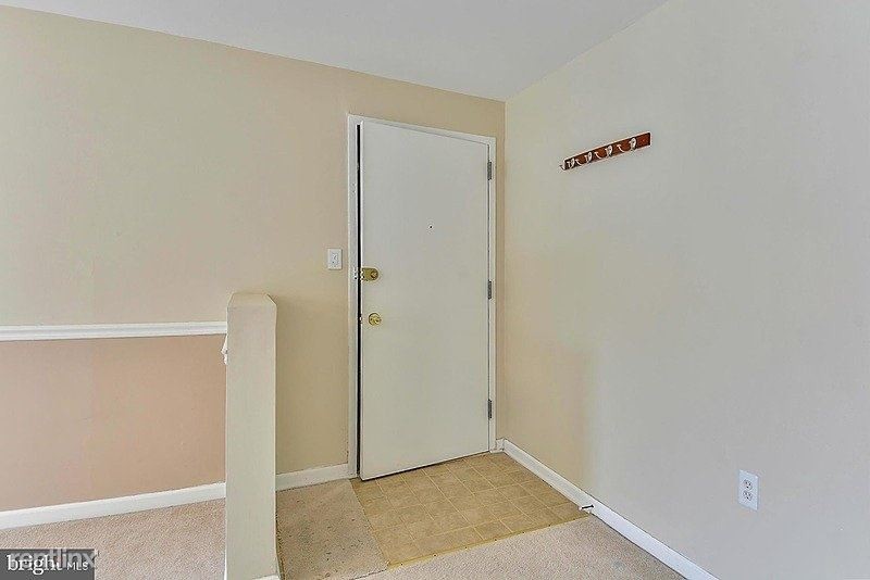 Primary Photo - 9485 Fairfax Blvd