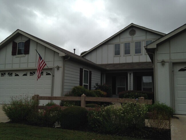 Building Photo - 106 Bowie Cir
