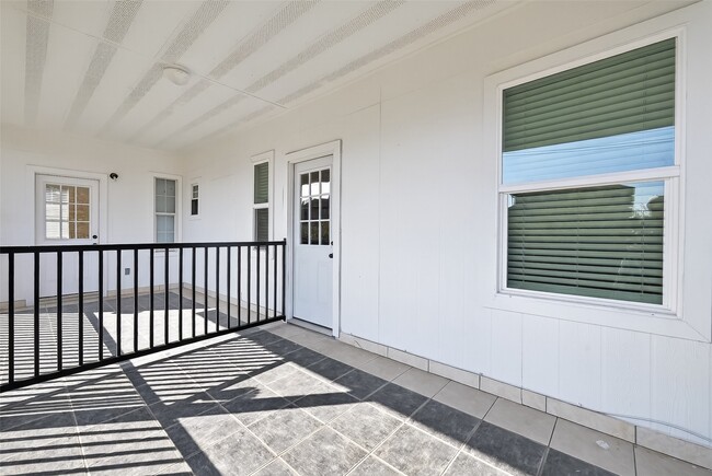 Foto del edificio - 2202 Hutchins St