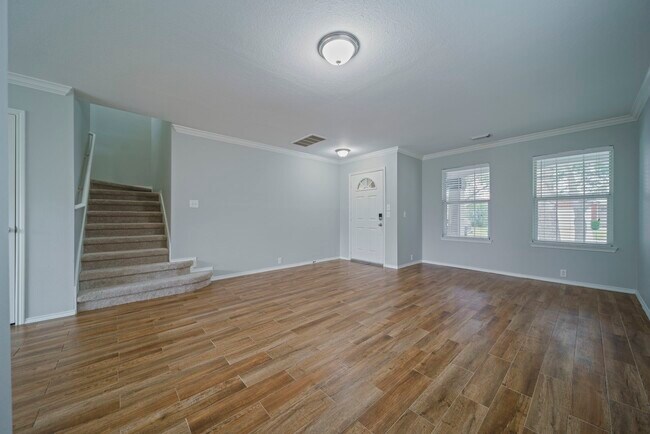 Foto del edificio - 10411 Deer Branch