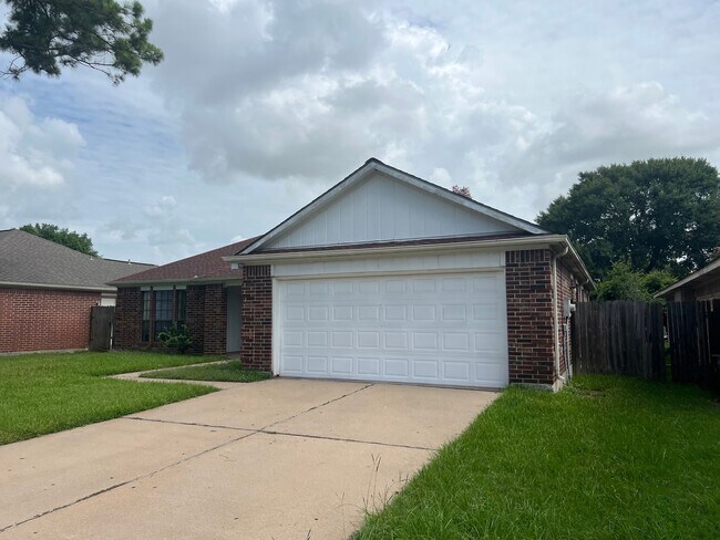 Foto del edificio - 5618 Village Arbour Dr