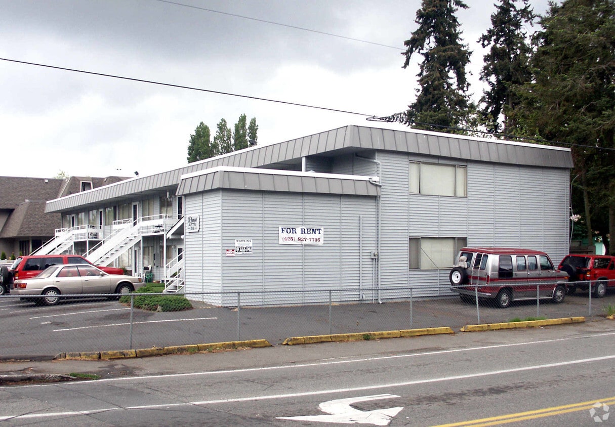 Primary Photo - Renee Apartments
