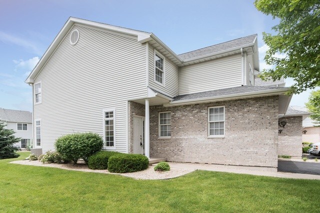 Foto del edificio - 315 Manning Dr