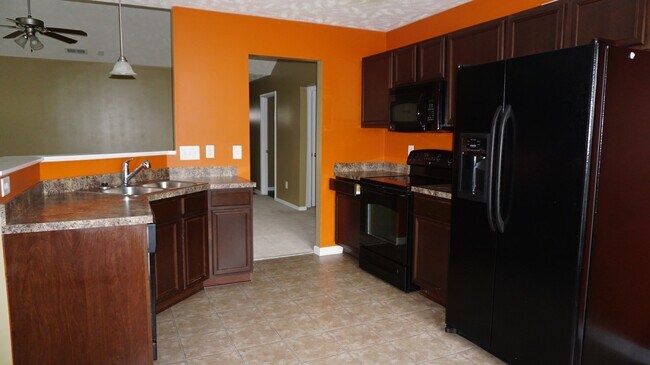 Foto del edificio - 512 Broad Dr