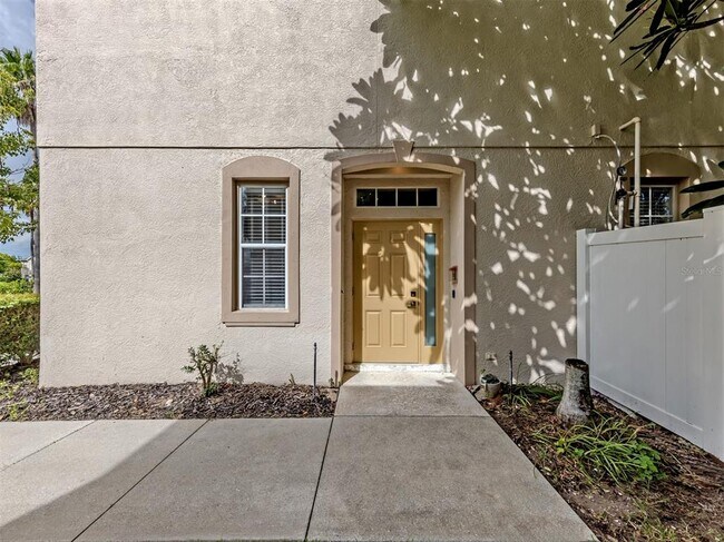 Foto del edificio - 3941 Yellowstone Cir