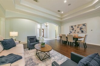 Building Photo - 3603 E Cedar Hollow Dr