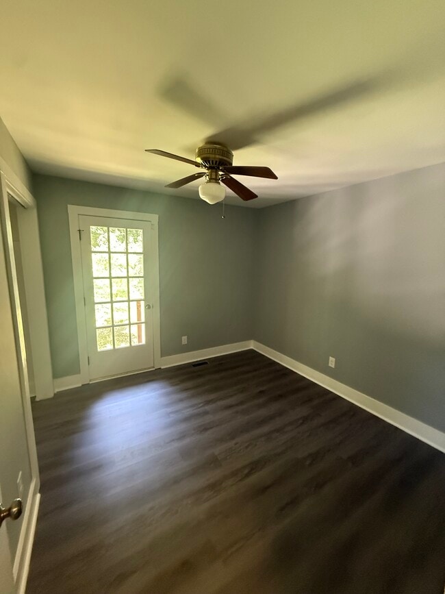 Building Photo - 3117 Barnsley Ln