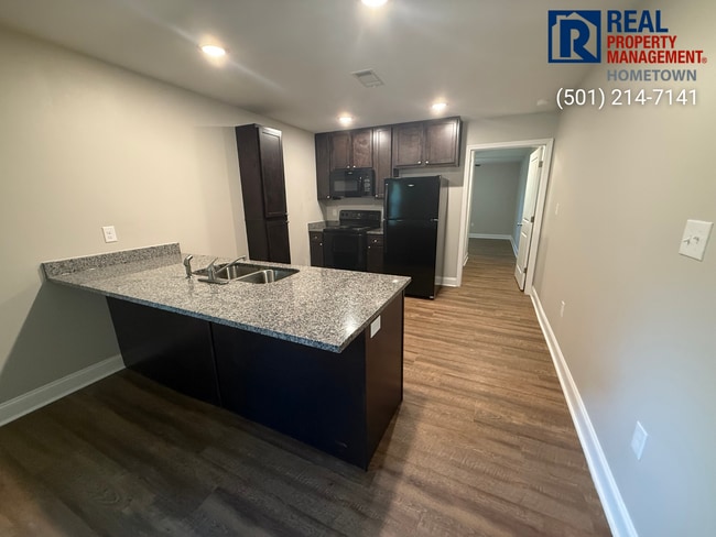 Foto del edificio - 875 Jane Dr