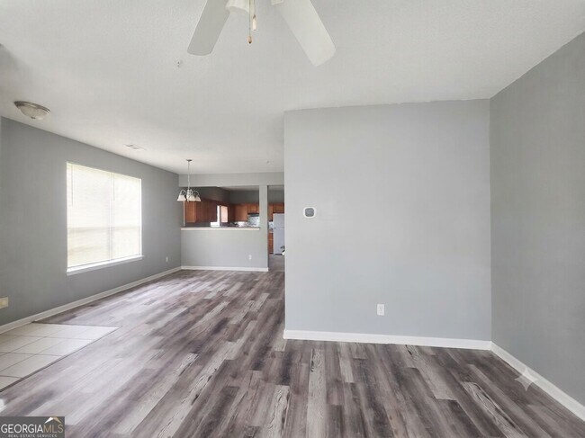 Foto del edificio - 132 Hawkeye Ln NW