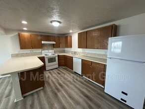 Building Photo - 1207 2nd St