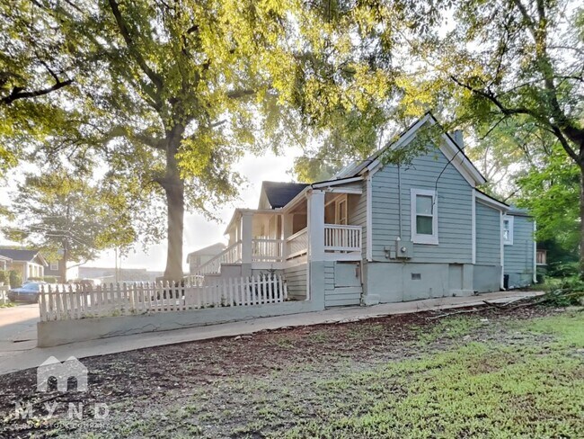 Foto del edificio - 117 Thayer Ave SE