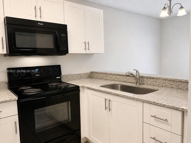 Foto del edificio - 9221 SW 138th Pl