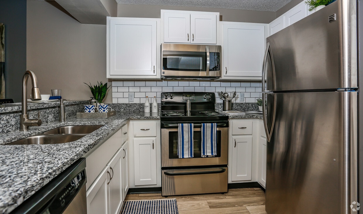 Saddleworth Green Apartments in Ocala, FL