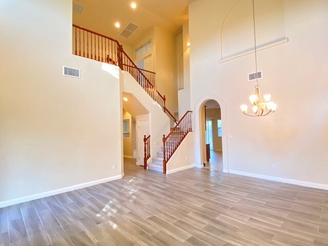 Foto del edificio - 1016 Bonitos Suenos St