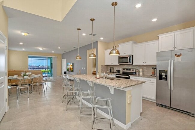 Building Photo - 1681KL  20% OFF Weekly Stay/ 6Br/ Firework...