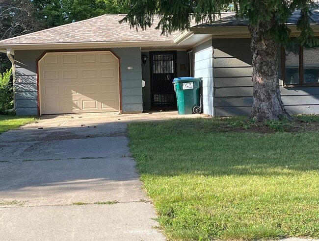 Building Photo - 310 Green Meadow Dr