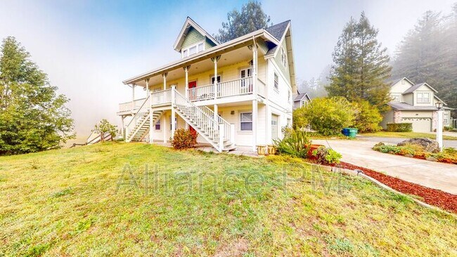Building Photo - 14120 Brookside Ln