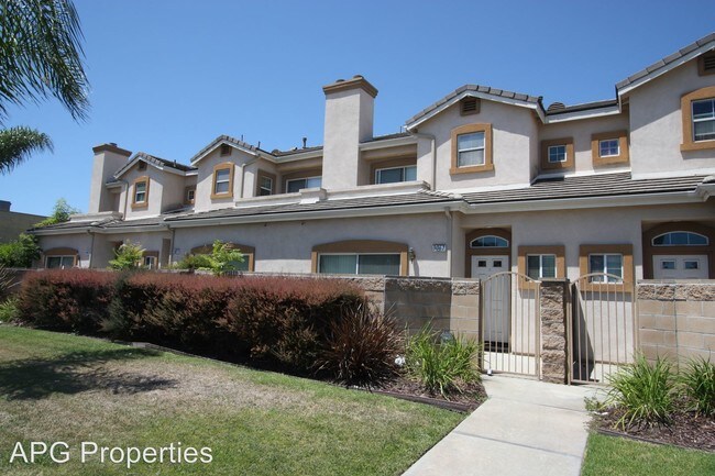 Building Photo - 3 br, 2.5 bath House - 9067 Moody Street