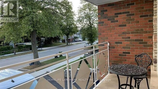 Building Photo - 91 Mintwood Dr