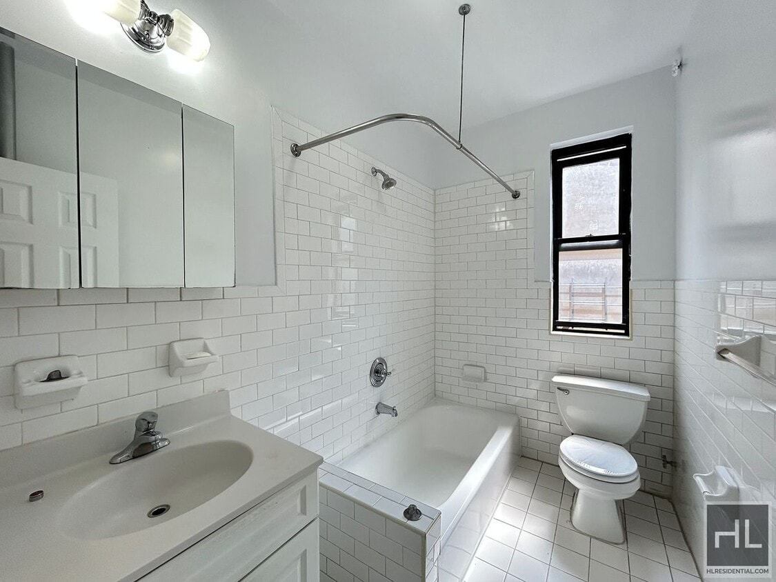 Building Photo - West 171st Street