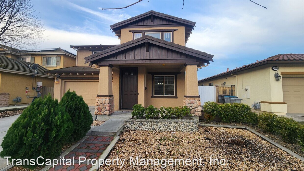 Foto principal - 5 br, 3 bath House - 4020 Perris Court
