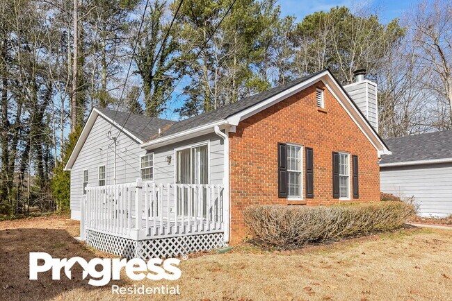 Building Photo - 5789 Summerglen Ln