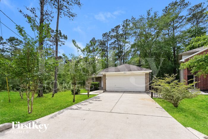 Primary Photo - 10939 Mockingbird Pl