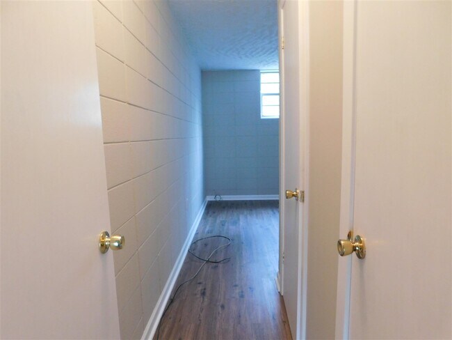 Foto del edificio - 712 N Jefferson St