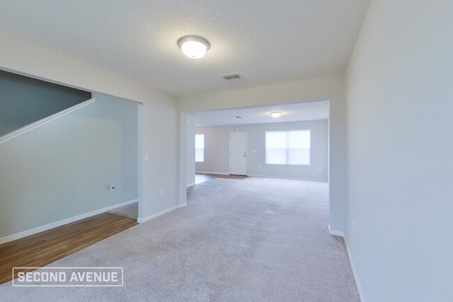 Building Photo - 29 Rockwell Ln