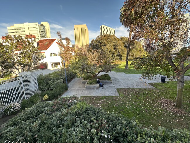 Foto del edificio - 701 Kettner Blvd