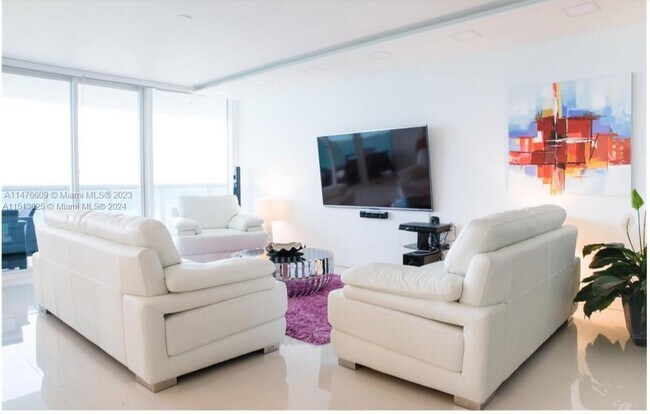 Foto del edificio - 6301 Collins Ave