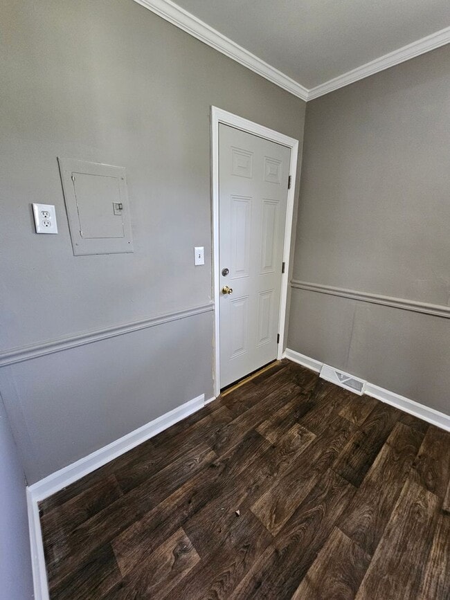 Foto del edificio - 2 BR off Nathan Hunt