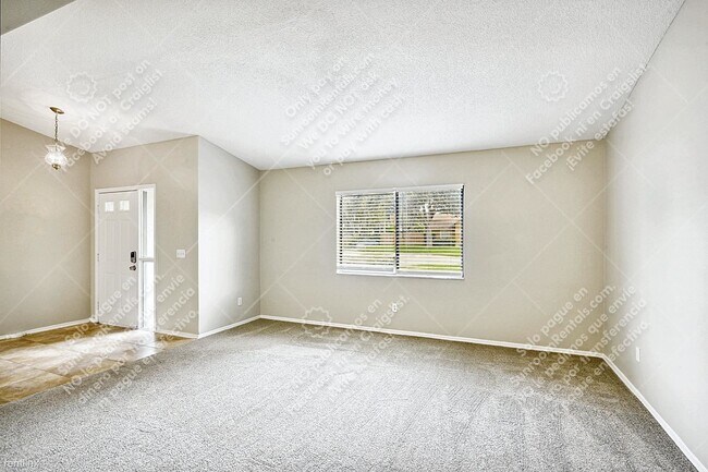 Foto del edificio - 3 br, 2 bath House - 8616 Running Bear Ct