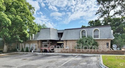 Building Photo - 7201 Arlington Expy