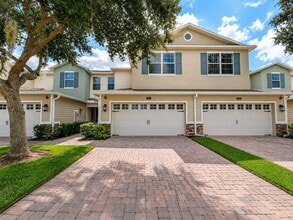 Building Photo - 1241 Priory Cir