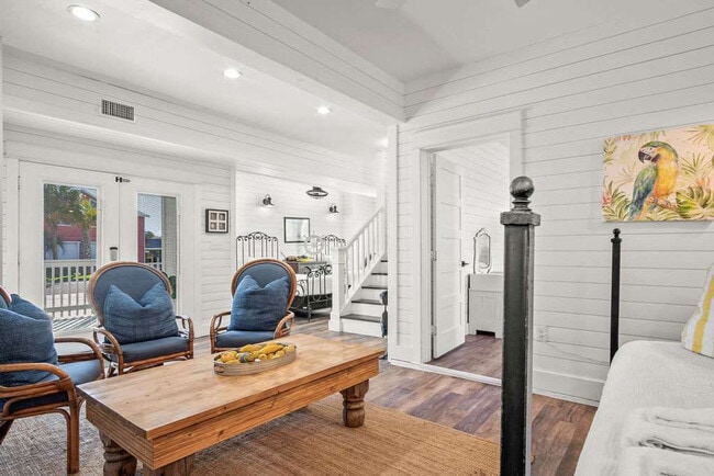 Foto del edificio - 707 Parkplace-SI ID1036727P