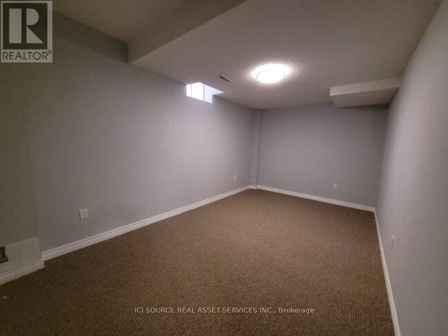 Building Photo - 5150 Doubletree Dr