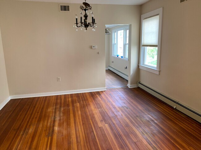 Diningroom - 40 Jefferson Rd