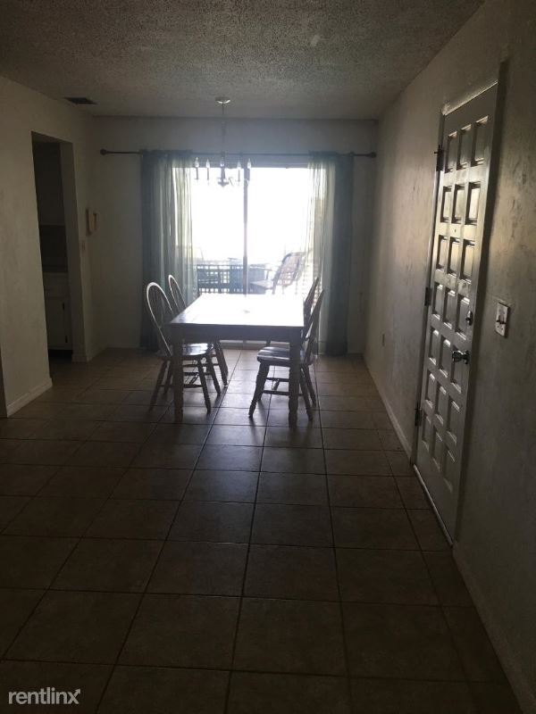 Foto del edificio - 3907 Del Prado Blvd S