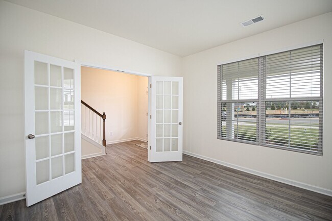Foto del edificio - New Construction Home in Indian Trail! (La...