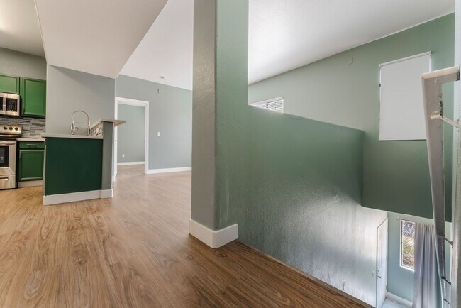 Foto del edificio - Stylish Condo with Modern Upgrades!