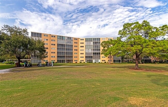 Building Photo - 3640 Ironwood Cir