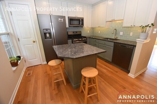 Foto del edificio - 8735 Thornbrook Dr