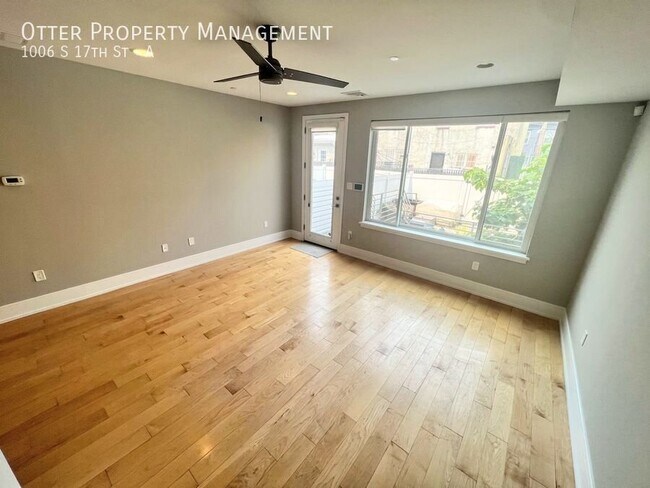 Foto del edificio - 1006 S 17th St