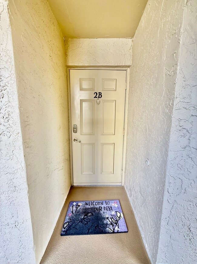 Foto del edificio - 2900 Cove Cay Dr