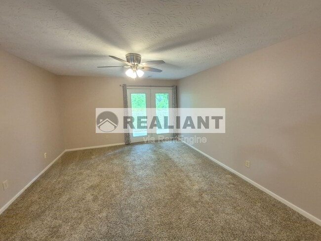 Building Photo - 412 Marian Ln