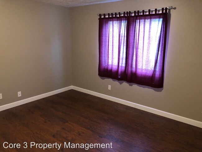 Building Photo - 2 br, 1 bath House - 7 Willedrob Unit 2B