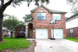 Building Photo - 16422 Pinon Vista Dr