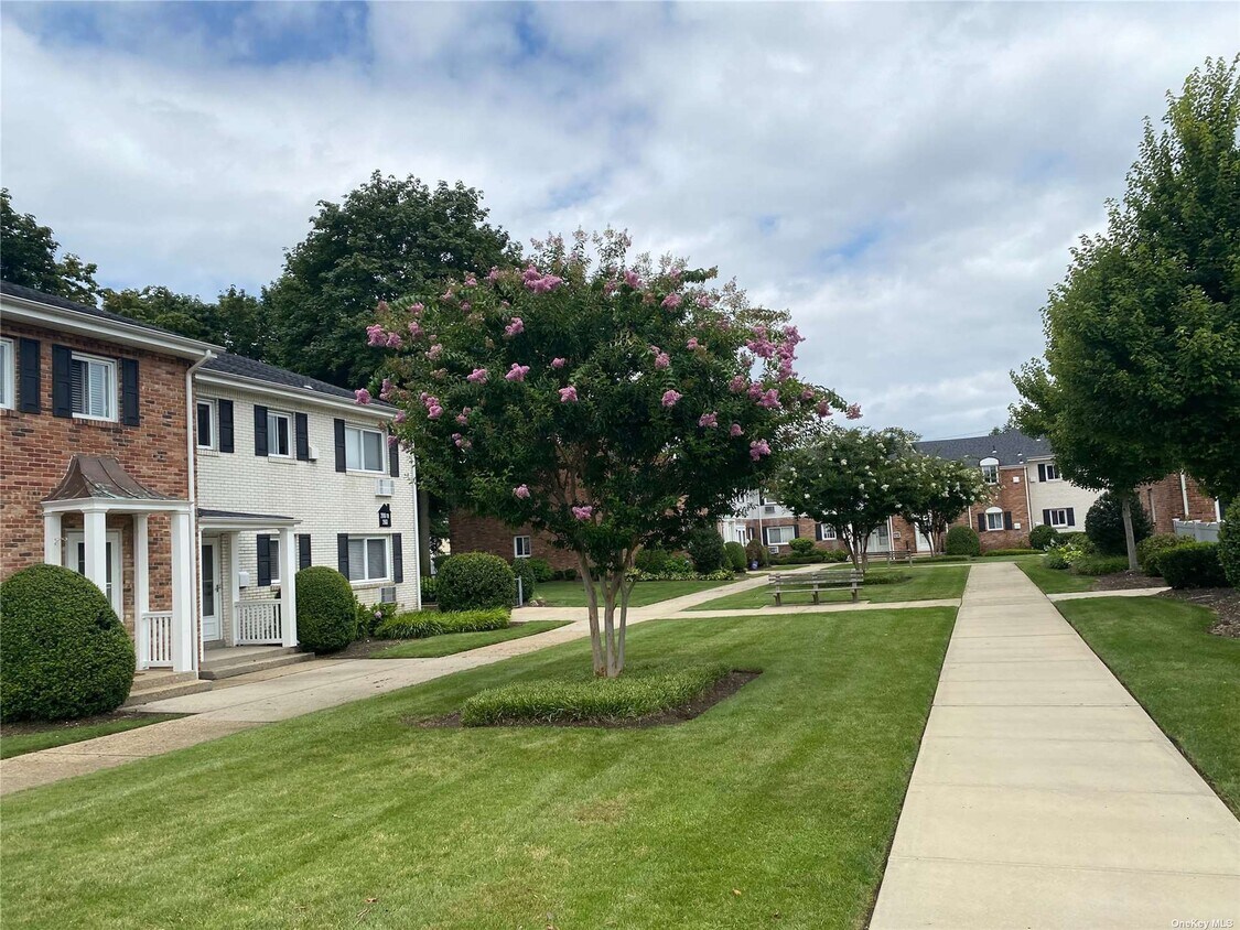 Foto del edificio - 120 Dawson Ln